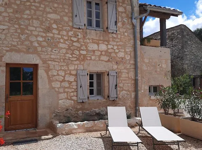 فندق مبيت وإفطار De La Boissiere Andillac