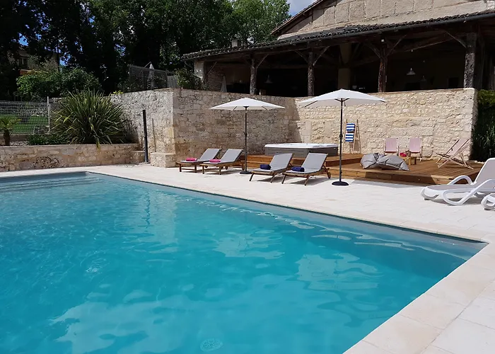 فندق مبيت وإفطار De La Boissiere 3*