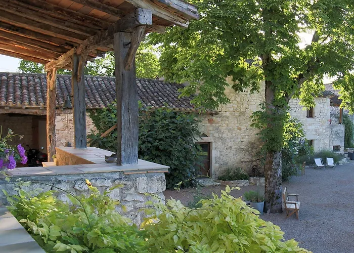 فندق مبيت وإفطار De La Boissiere 3*