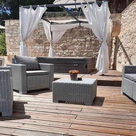 De La Boissiere Bed & Breakfast 3*
