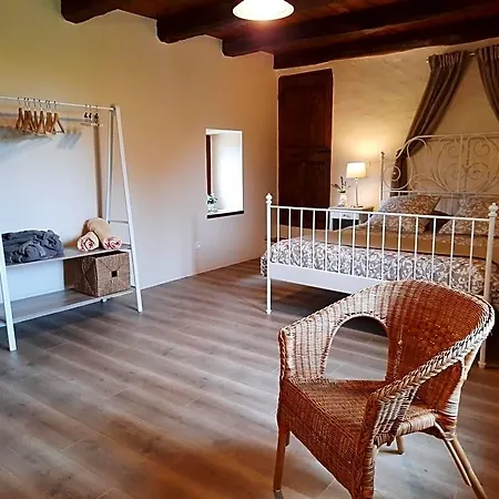 Bed & Breakfast De La Boissiere Andillac