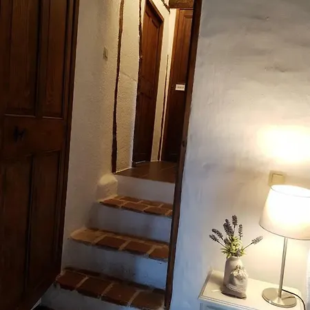 De La Boissiere Oda ve Kahvaltı Andillac